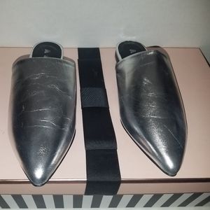 Aska Lee Silver Metallic Mules